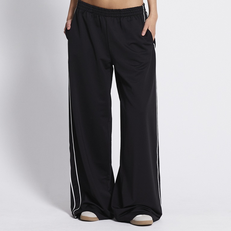 Wide trackpants "Pixie" Black